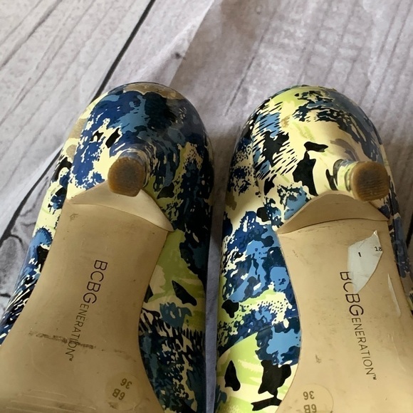 ✅2X Host Pick✅ BCBGeneration Stiletto Open Toe Pumps, Size 6B - Picture 7 of 8